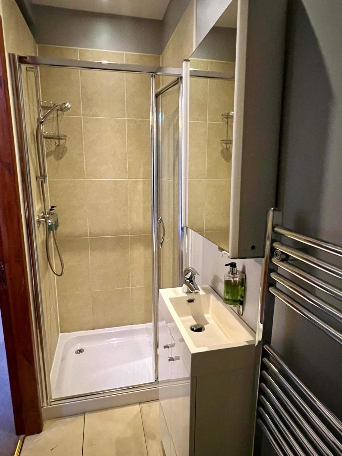 Cader Mountain View Cottage With Hot Tub In Snowdonia Dolgellau Exterior photo