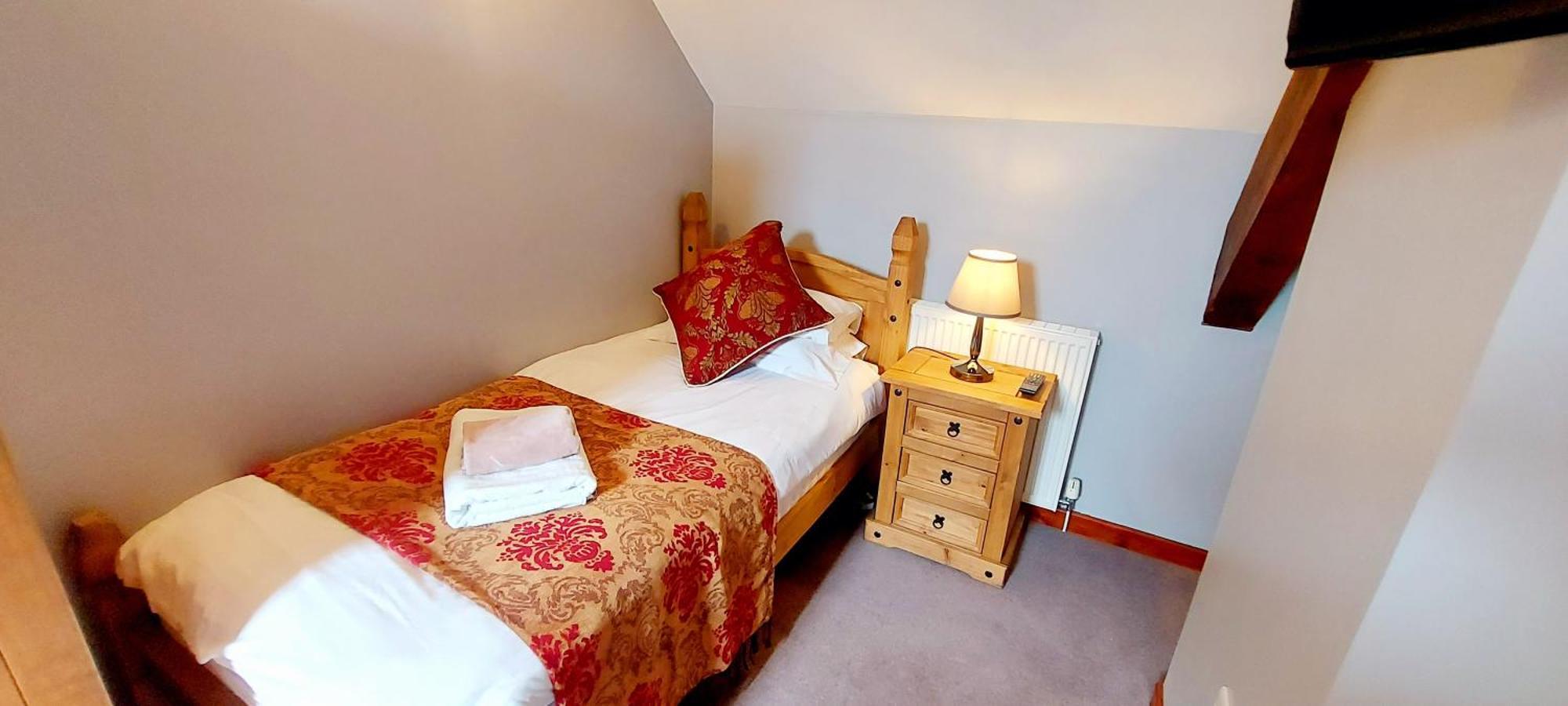 Cader Mountain View Cottage With Hot Tub In Snowdonia Dolgellau Exterior photo